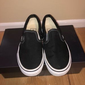 NEVER WORN vans size 7